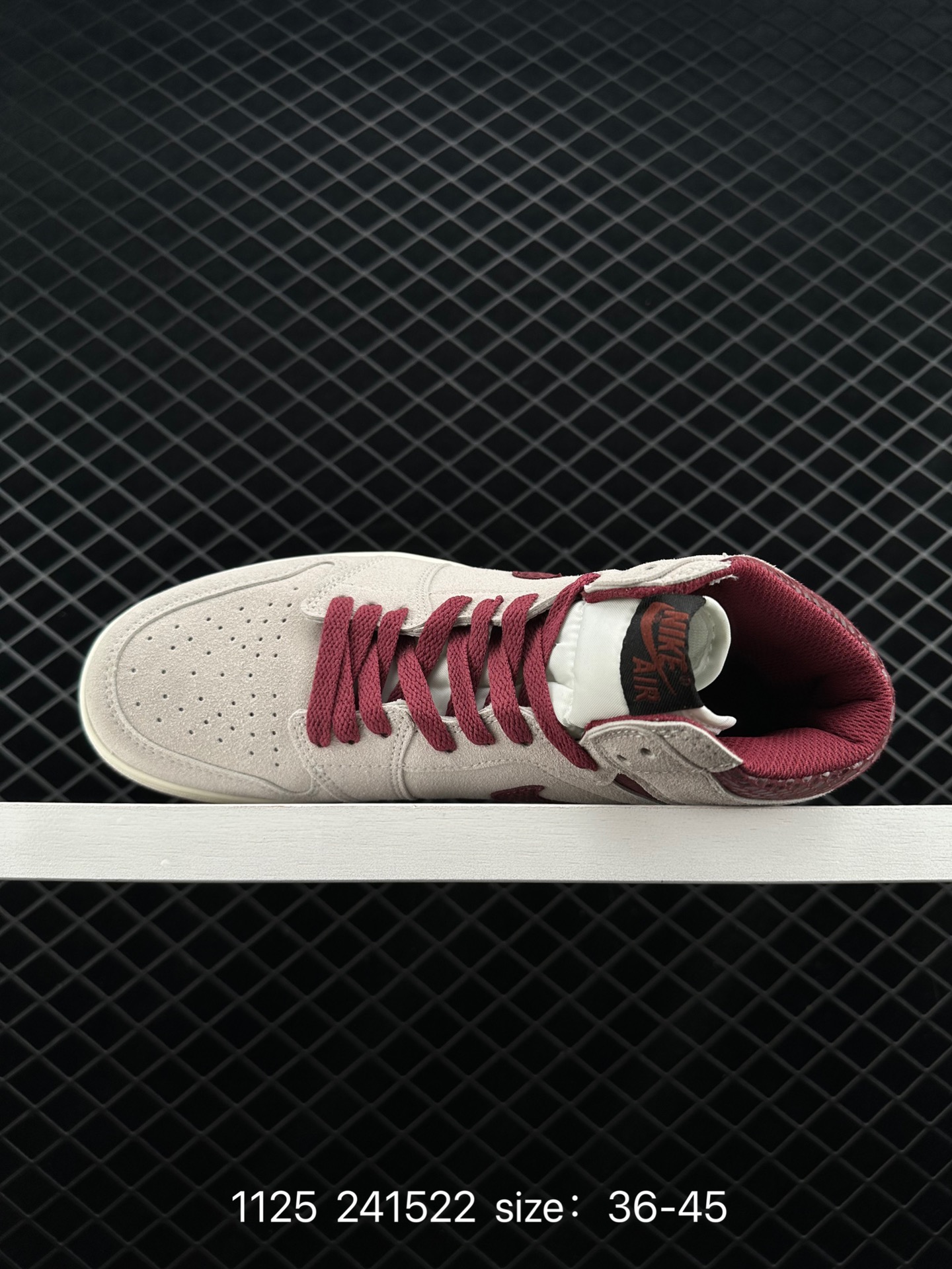 Air Jordan 1 High OG “Crimson Tint”